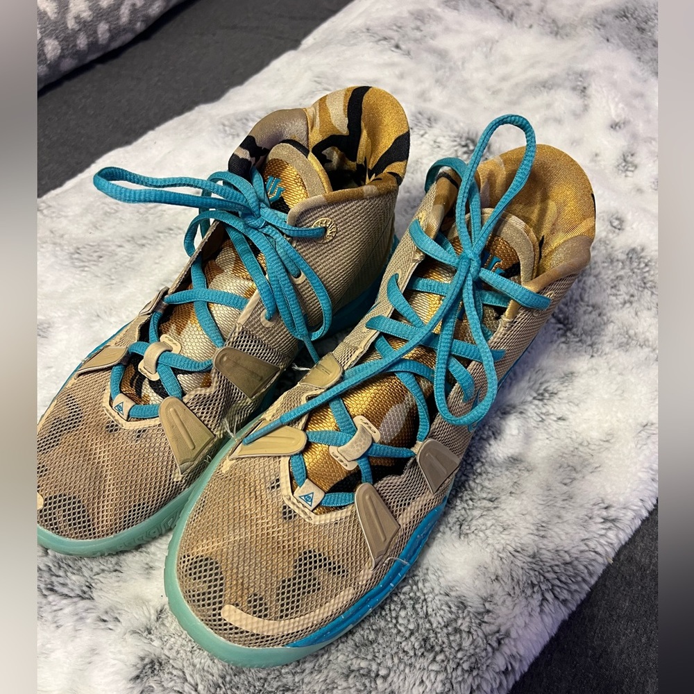 Kyrie Nike Basketball Shoes